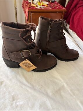 NWOT Harley-Davidson Women's Dark Brown Lace-Up/side zip Leather Ankle Boots